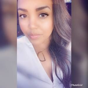 Meet your Posher, Dee